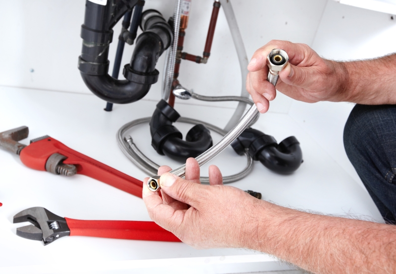 Clogged Toilet Repair Chertsey, Ottershaw, Longcross, KT16